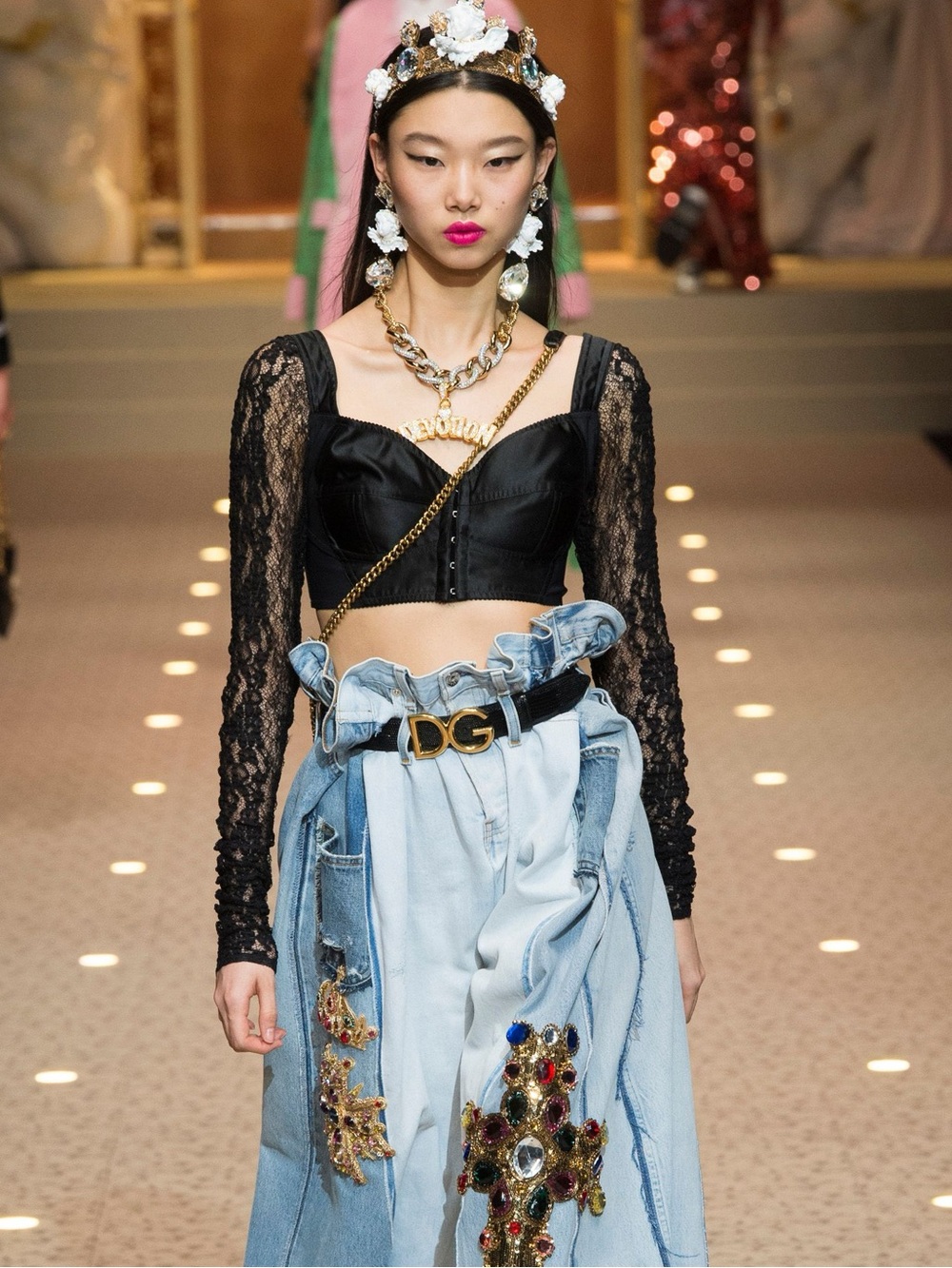 NEW Dolce & Gabbana Fall 2018 satin lace corset bustier top